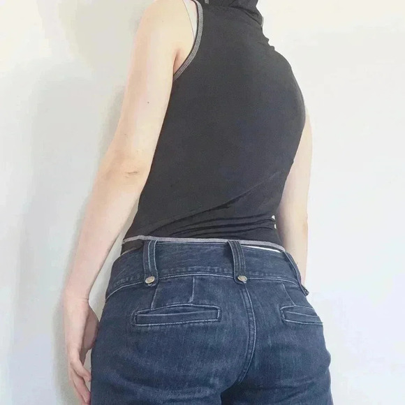 Vintage 80s basic black sleeveless hooded top with white contrast stitching - Picture 5 of 12